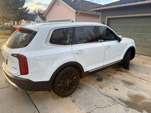 Used 2020 Kia Telluride SX w/ Towing Package image 5