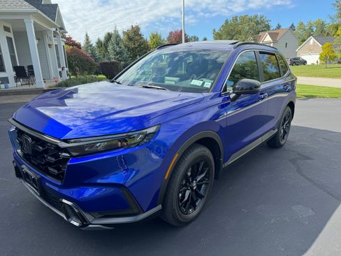 Used 2025 Honda CR-V Sport image 4