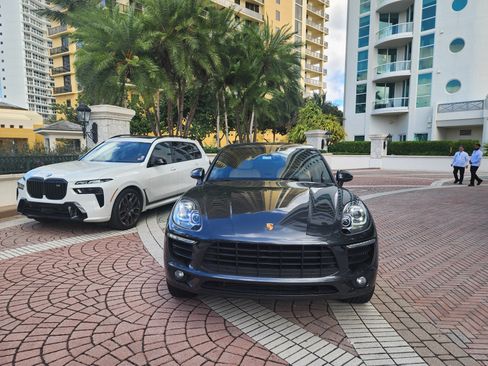 Used 2017 Porsche Macan S image 19