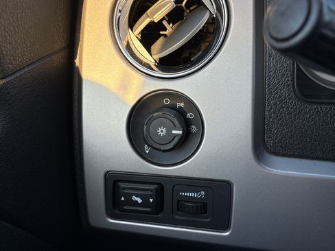 Used 2010 Ford F150 FX4 image 19