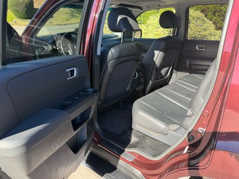 Used 2012 Honda Pilot EX-L image 11