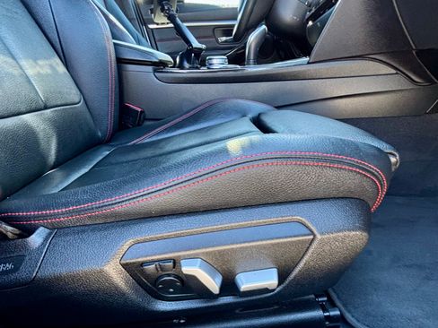 Used 2017 BMW 330i Sedan image 22