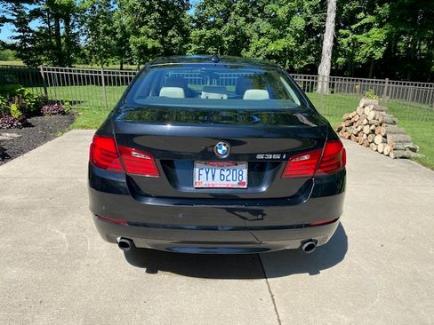 Used 2011 BMW 535i xDrive Sedan AWD/4WD image 10