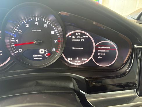 Used 2017 Porsche Panamera 4S AWD/4WD image 6
