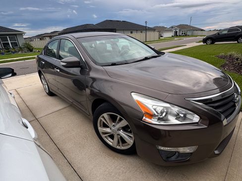 Used 2013 Nissan Altima 2.5 SV w/ 2.5SV Convenience Pkg FWD image 12