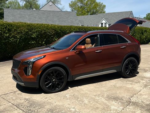 Used 2019 Cadillac XT4 Premium Luxury w/ Driver Assist Package AWD/4WD image 1