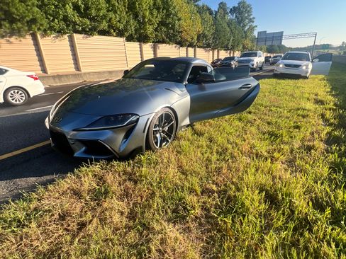 Used 2020 Toyota Supra 3.0 Coupe 2D w/ Navigation & JBL Package image 26