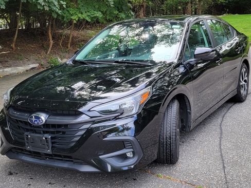 Used 2024 Subaru Legacy Premium image 1