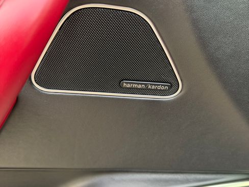 Used 2017 Maserati Levante S image 27