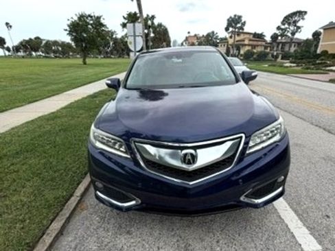 Used 2017 Acura RDX w/ Advance Package FWD image 2