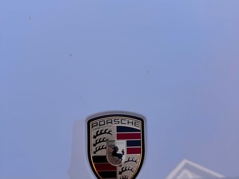 Used 2014 Porsche Cayenne AWD/4WD image 2