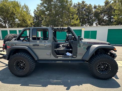 Used 2021 Jeep Wrangler Unlimited Rubicon image 6