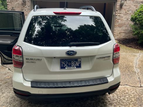 Used 2014 Subaru Forester 2.5i Premium w/ Popular Package #2 AWD/4WD image 5