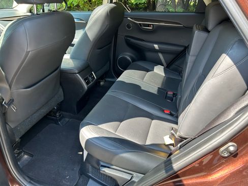 Used 2017 Lexus NX 300h AWD w/ Luxury Package image 9
