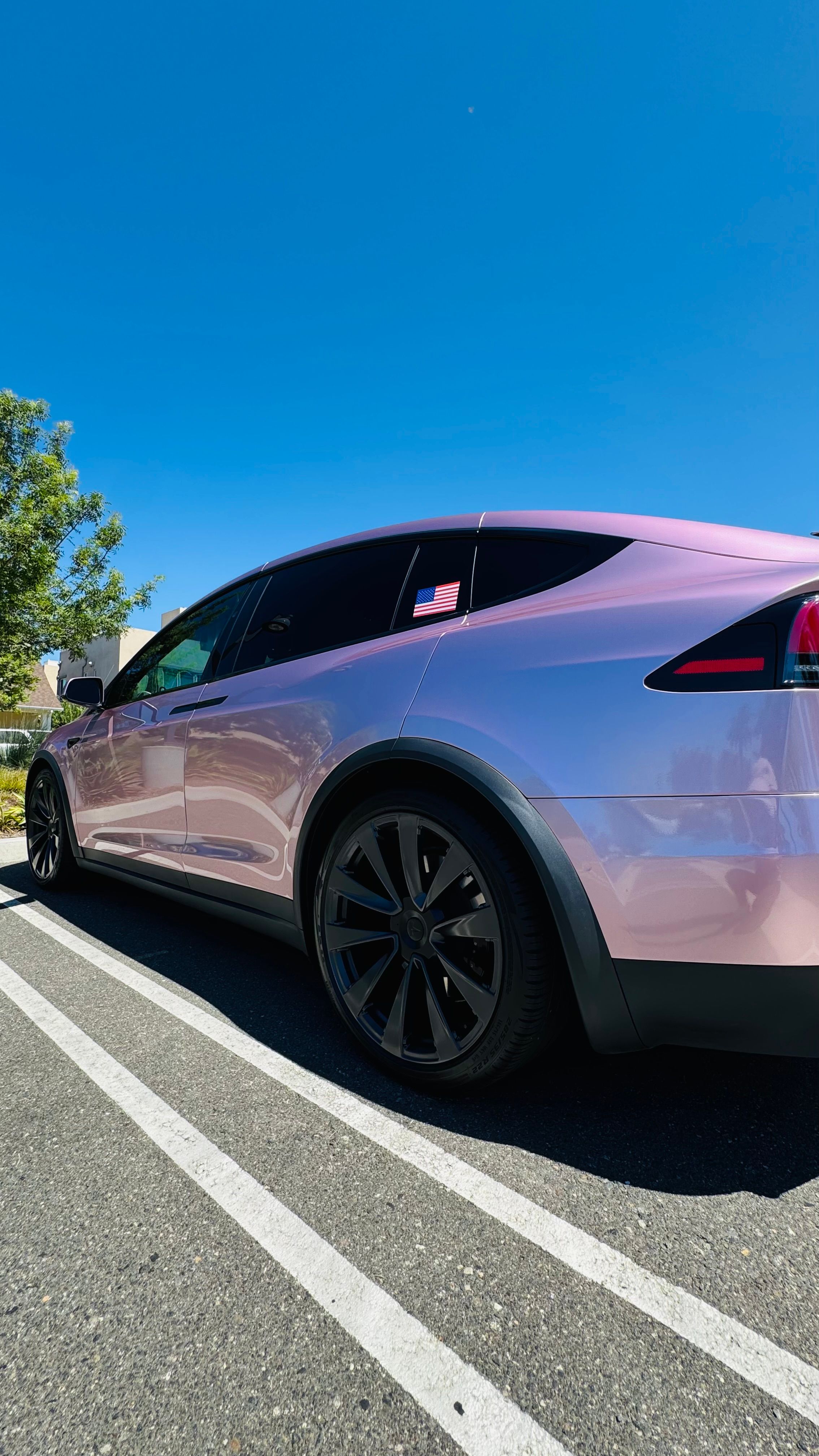 Used 2023 Tesla Model X AWD/4WD image 5