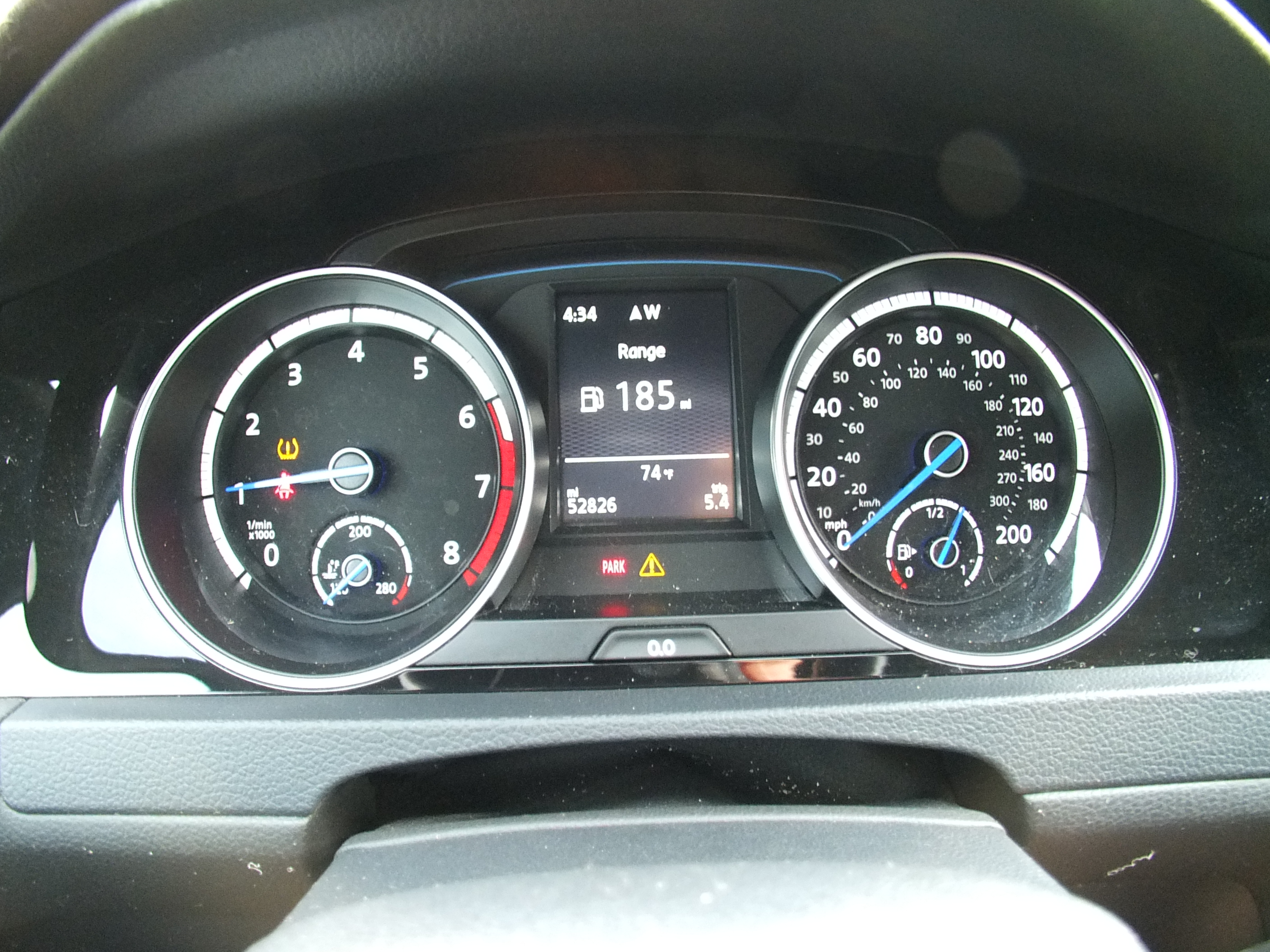 Used 2016 Volkswagen Golf 4-Door AWD/4WD image 12