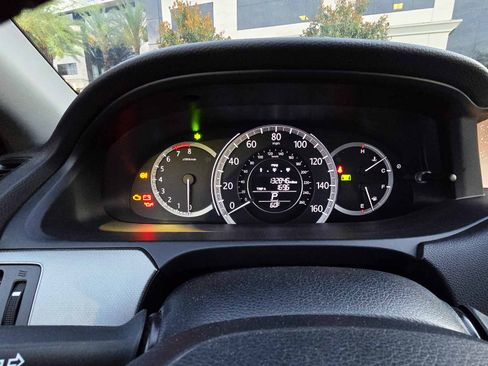 Used 2014 Honda Accord LX image 13