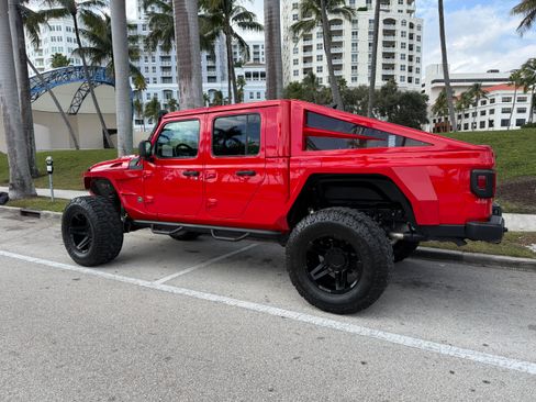 Used 2022 Jeep Gladiator Overland w/ Popular Equipment Package image 19