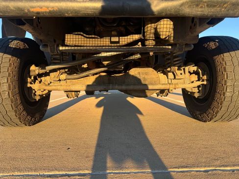 Used 2018 RAM 2500 Tradesman w/ Chrome Appearance Group image 9