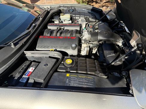 Used 2000 Chevrolet Corvette Convertible 2D w/ Memory Pkg image 15