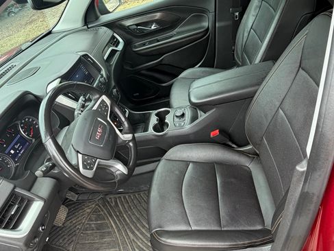 Used 2021 GMC Terrain SLT w/ Infotainment Package II AWD/4WD image 8