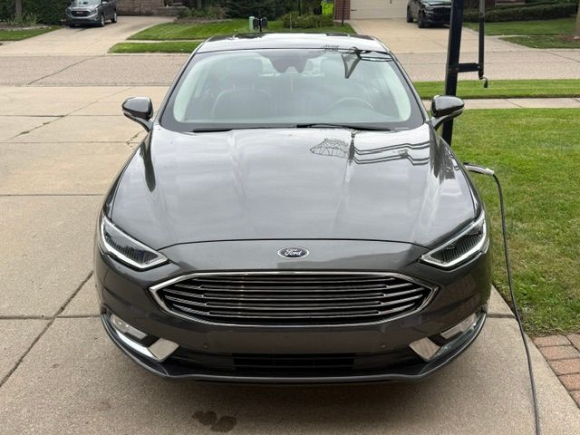 Used 2017 Ford Fusion Energi Titanium FWD image 2