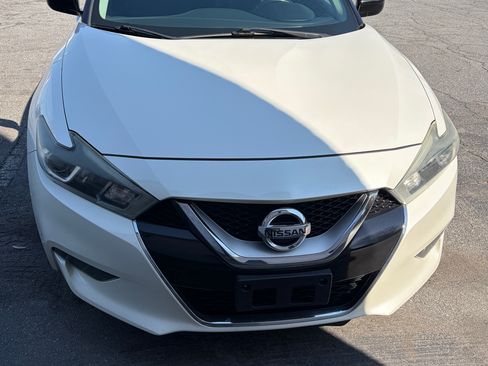 Used 2016 Nissan Maxima 3.5 S image 2