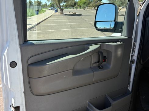 Used 2012 Chevrolet Express 3500 LT w/ LT Preferred Equipment Group image 15