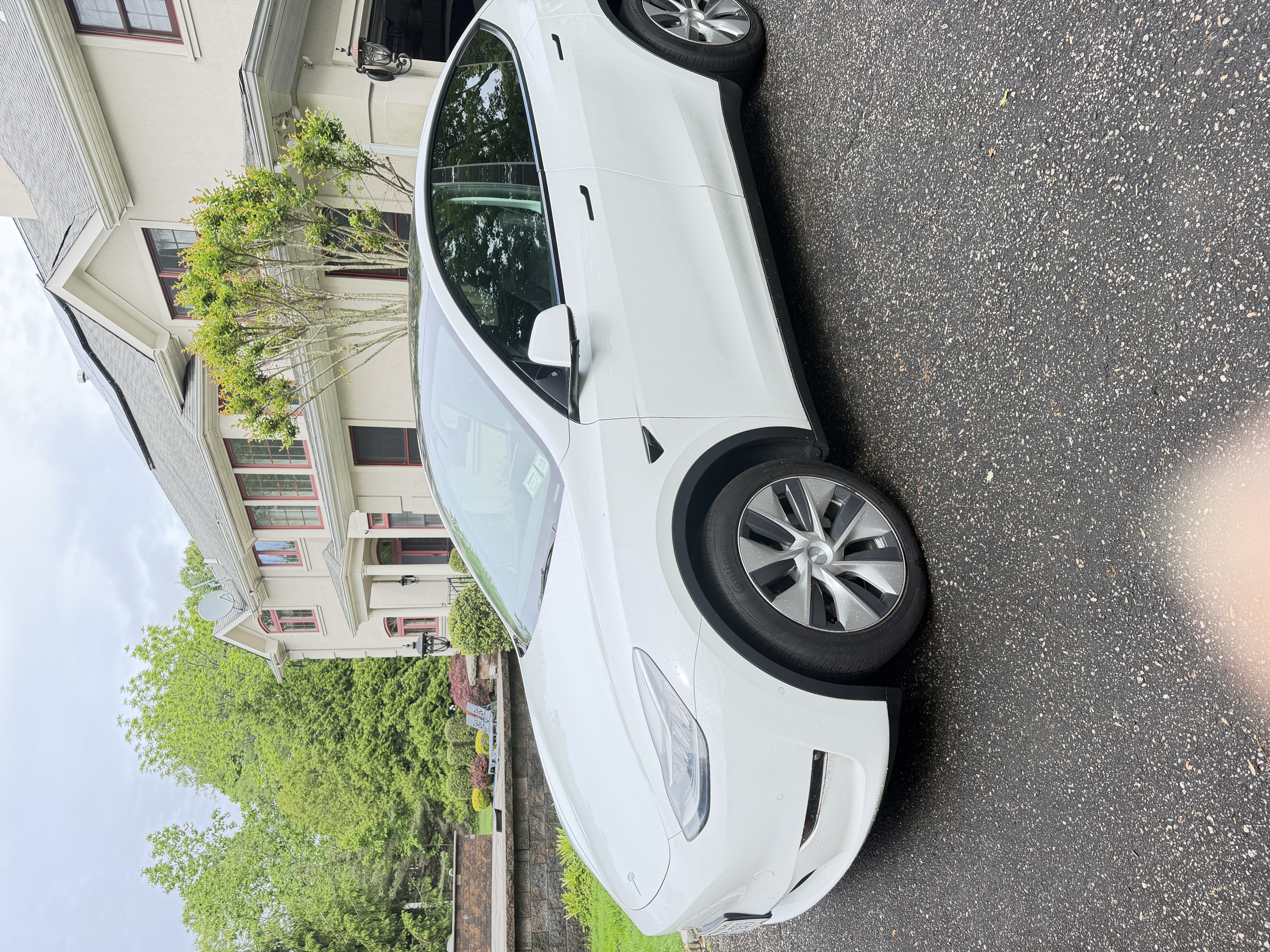 Used 2021 Tesla Model Y Long Range AWD/4WD image 6