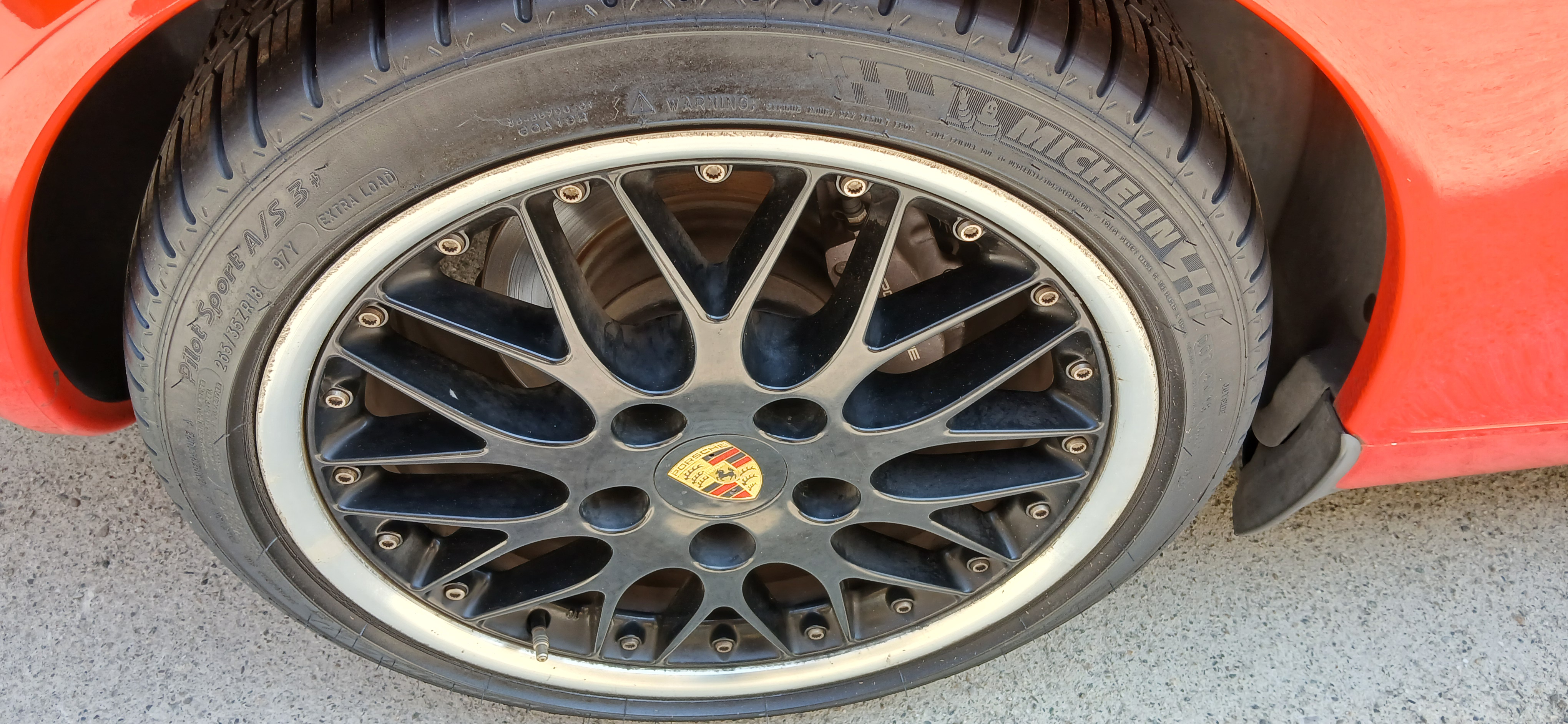 Used 2002 Porsche Boxster RWD image 12