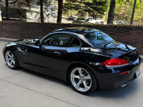 Used 2016 BMW Z4 sDrive35i RWD image 5