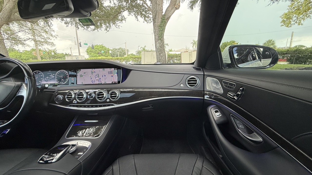 Used 2017 Mercedes-Benz S 550e image 24