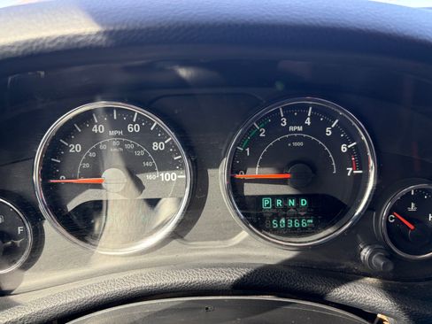 Used 2017 Jeep Wrangler Unlimited Sahara w/ Max Tow Package image 9