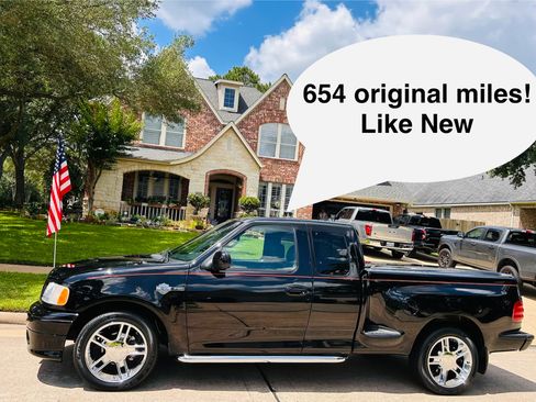 Used 2000 Ford F150 Harley-Davidson RWD image 1