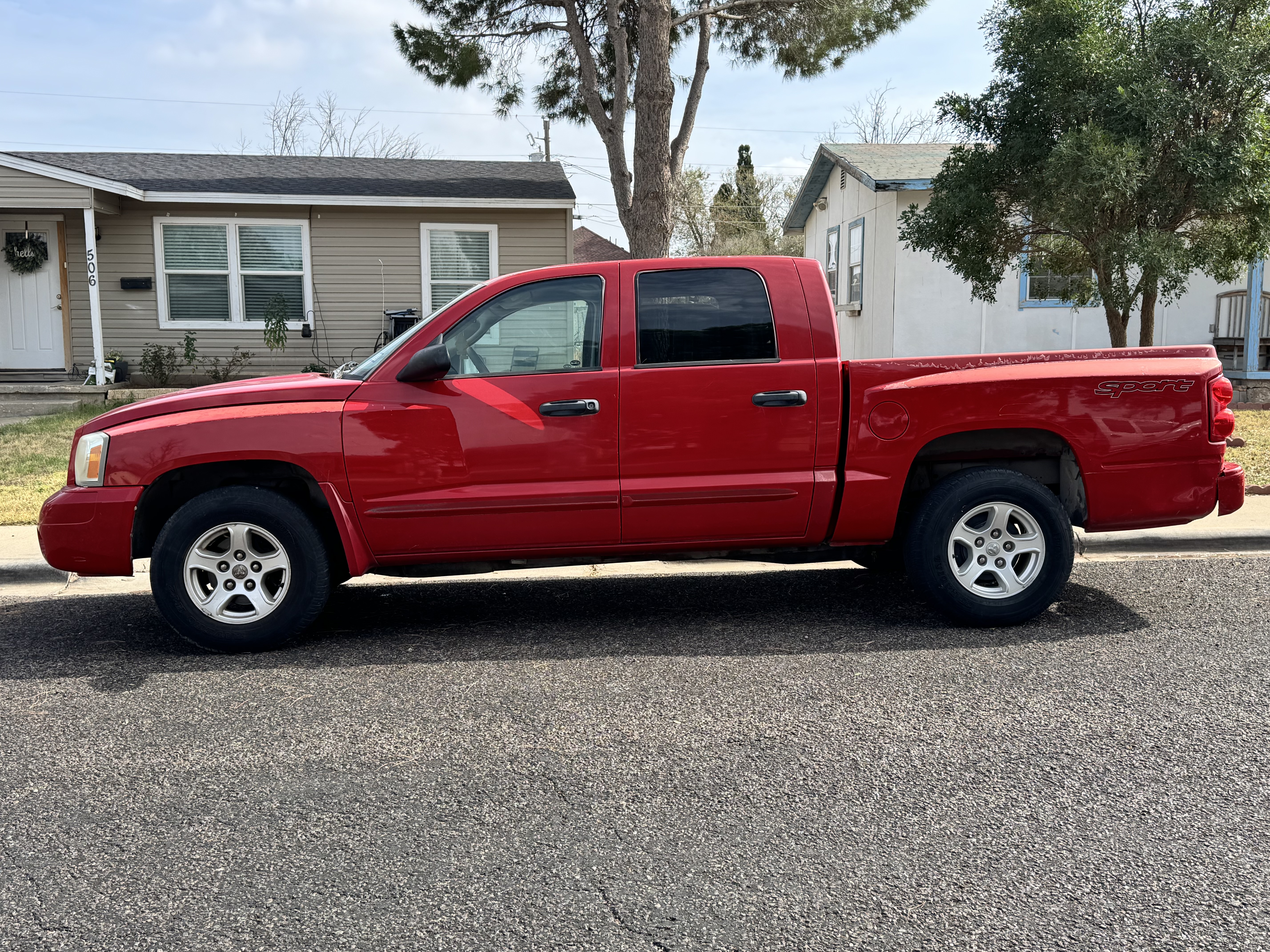 Used 2006 Dodge Dakota SLT w/ Sport Appearance Group RWD image 4
