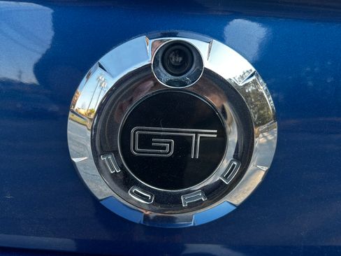 Used 2006 Ford Mustang GT Premium image 6