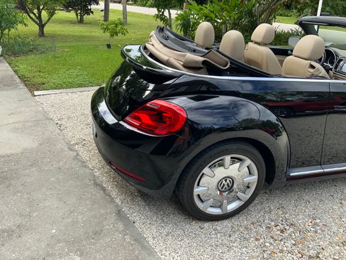 Used 2016 Volkswagen Beetle 1.8T SEL image 13