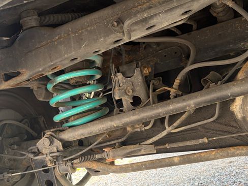 Used 2001 Lexus LX 470 4WD image 23