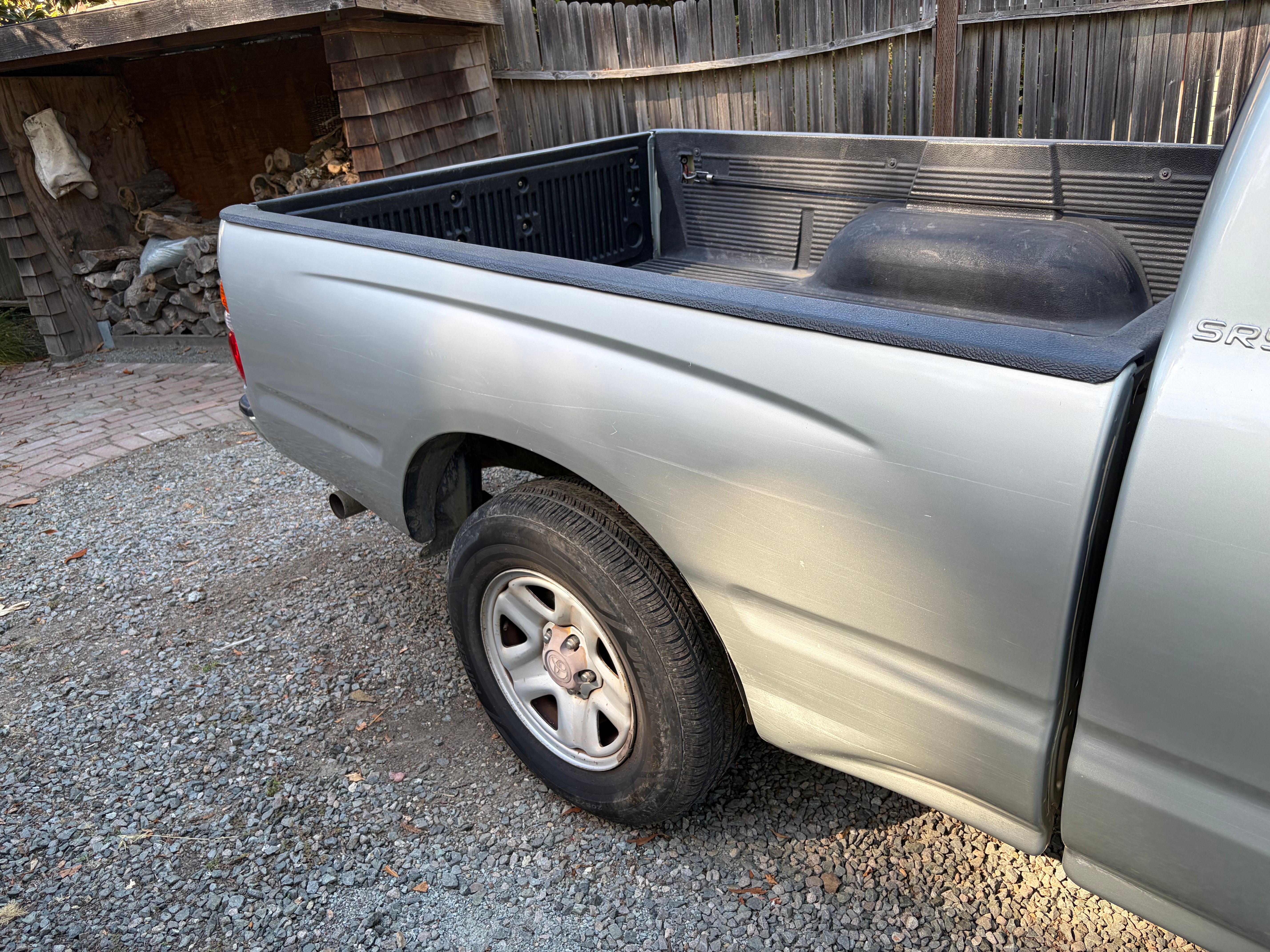 Used 2001 Toyota Tacoma 2WD Xtracab w/ SR5 Pkg w/ Chrome Pkg image 18