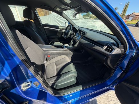 Used 2020 Honda Civic Sport image 16