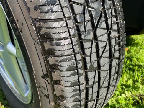 Used 2004 Pontiac Aztek 2WD w/ 1SB Preferred Equipment Group image 20