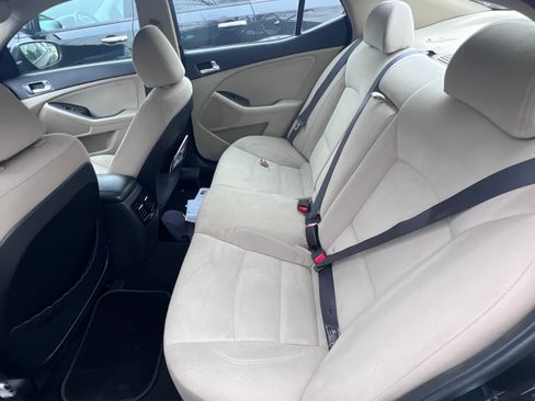 Used 2015 Kia Optima LX image 5