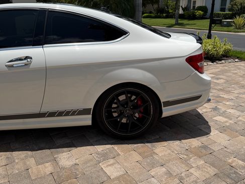 Used 2015 Mercedes-Benz C 63 AMG Coupe image 18