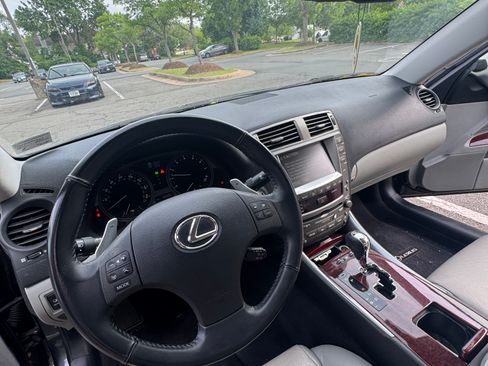 Used 2007 Lexus IS 250 AWD w/ Luxury Plus Pkg image 5
