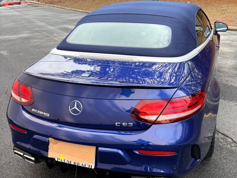 Used 2020 Mercedes-Benz C 63 AMG Cabriolet image 10