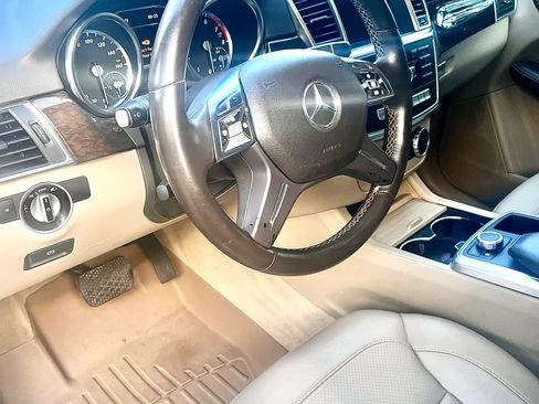 Used 2013 Mercedes-Benz ML 350 4MATIC image 6