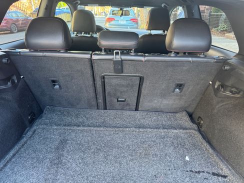 Used 2015 Volkswagen GTI SE image 12