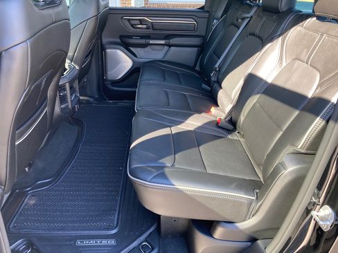Used 2021 RAM 1500 Limited w/ Night Edition image 5