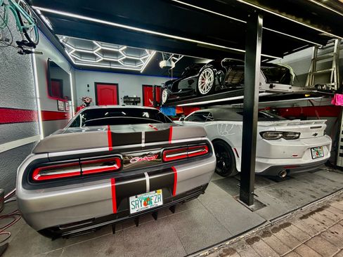 Used 2016 Dodge Challenger R/T w/ Blacktop Package RWD image 12