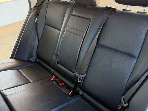 Used 2012 Mercedes-Benz GLK 350 2WD image 13